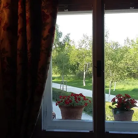 River Dream House Дом отдыха
